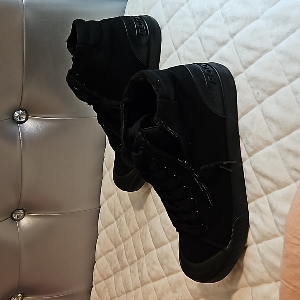 Rocket Dog Sneakers